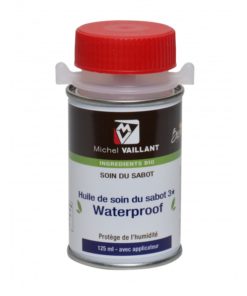 waterproof hoof care oil, hoefverzorging, pure horse, natuurlijke stoffen, hoefolie